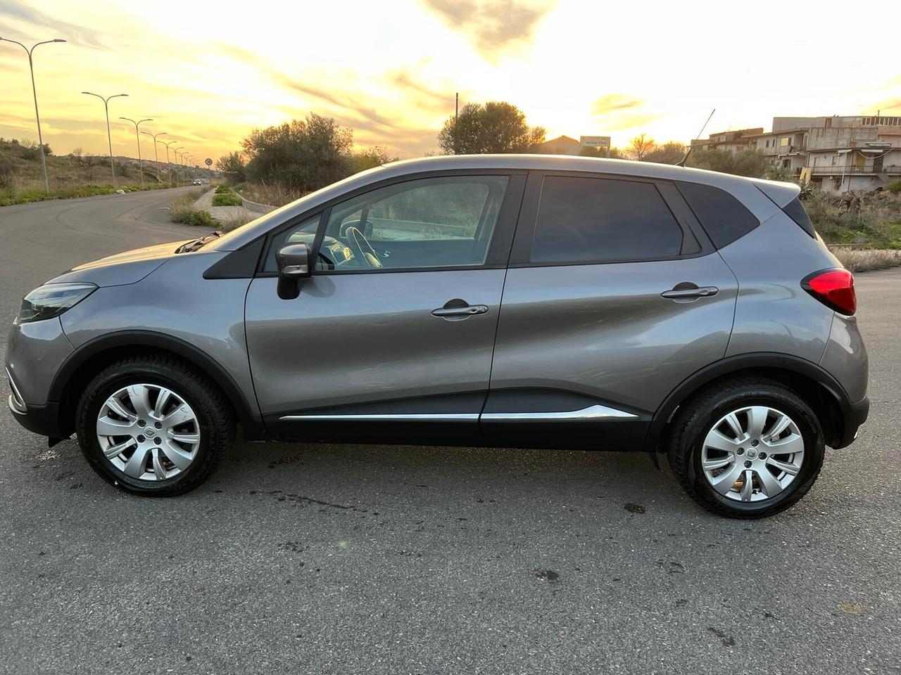 Renault Captur 1.5DCI PARI AL NUOVO FULL 2014