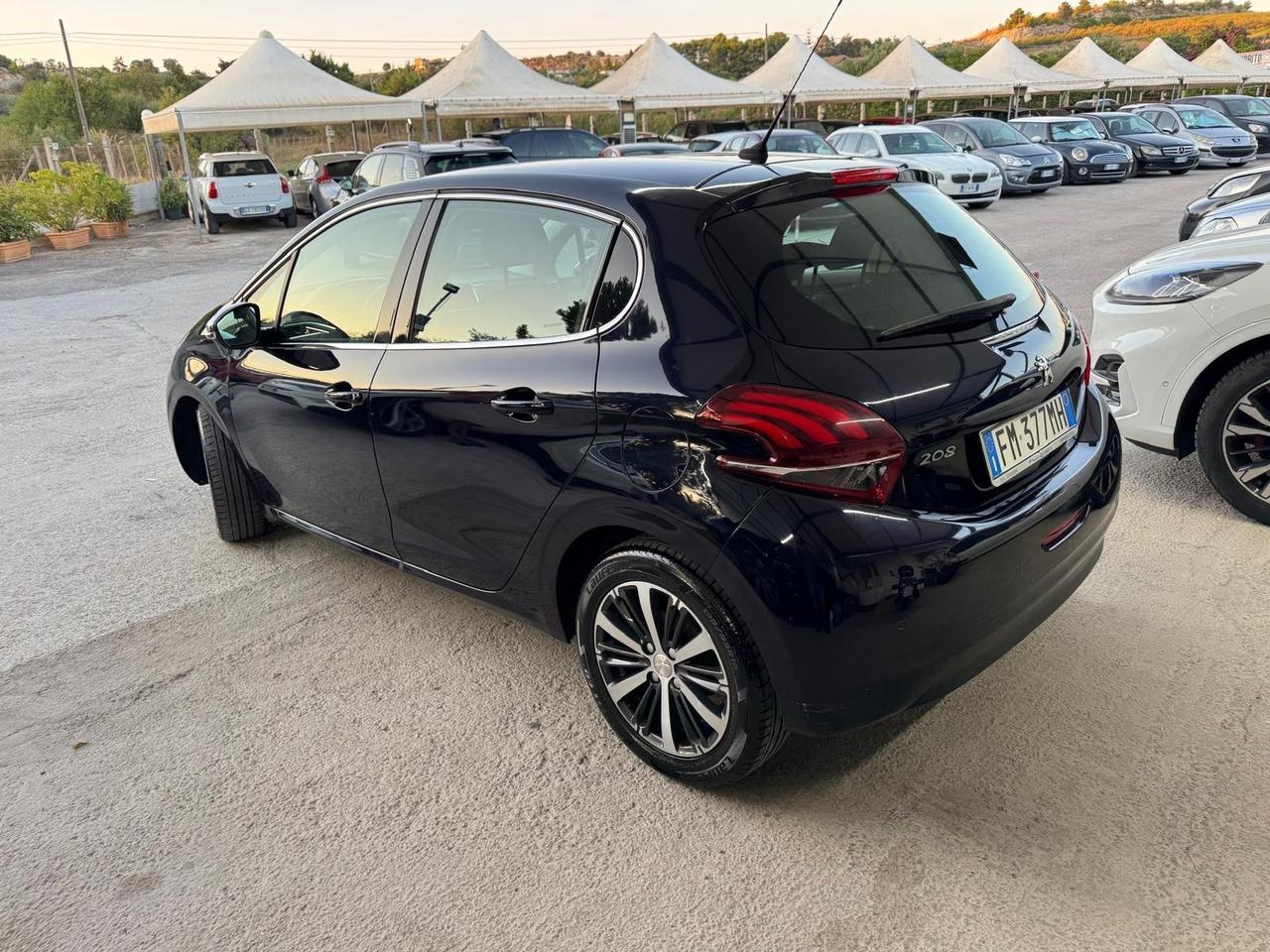 Peugeot 208 BlueHDi 75 5 porte Allure