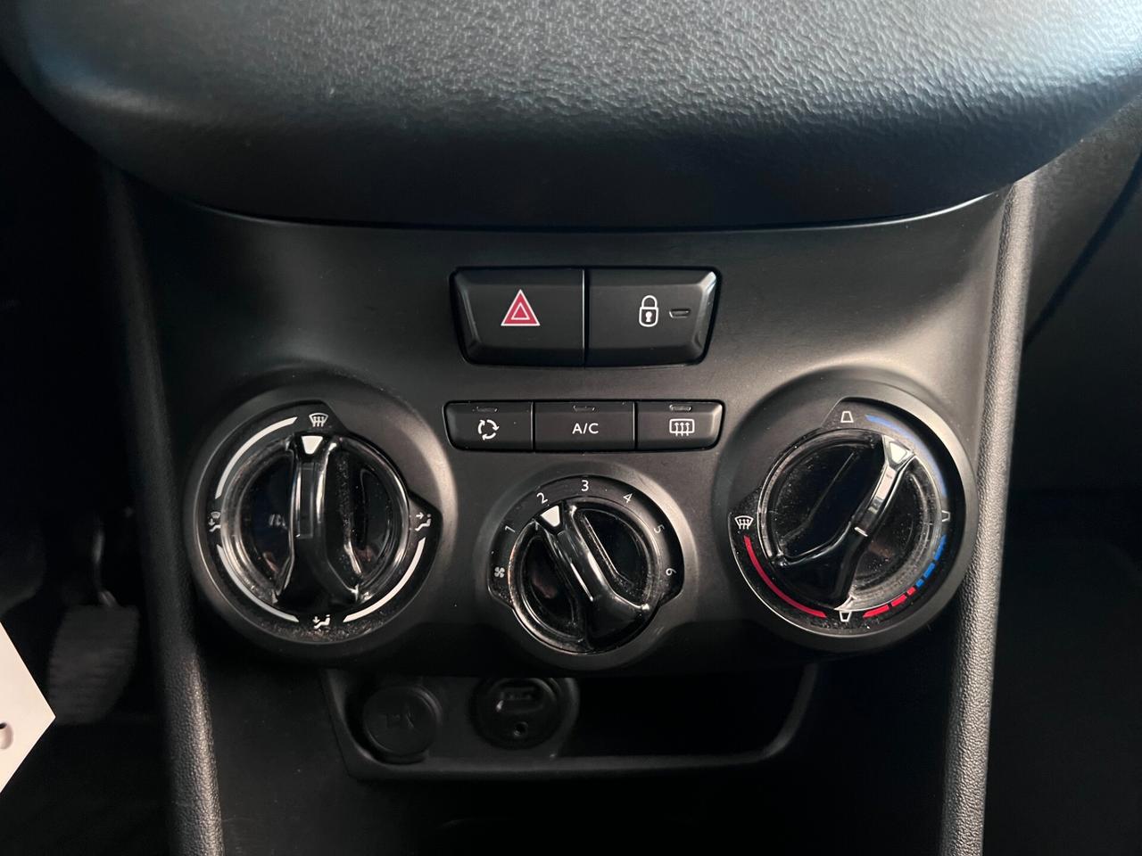 Peugeot 208 PureTech 82 5 porte Access
