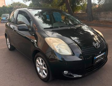Toyota Yaris 1.4 D-4D 3 porte Sol