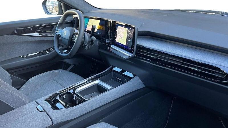 Renault Austral NUOVO evolution MY24 full hybrid E-Tech 200