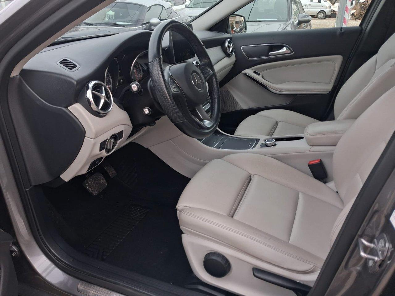 Mercedes GLA 200 d Sport auto