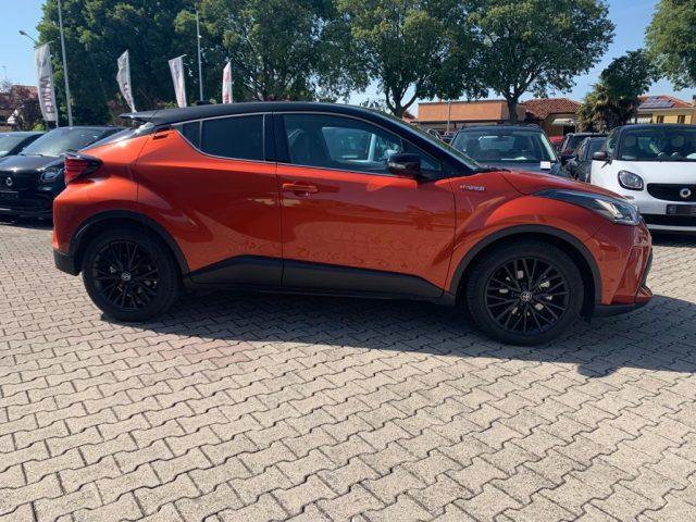 TOYOTA C-HR 2.0 Hybrid E-CVT Premiere