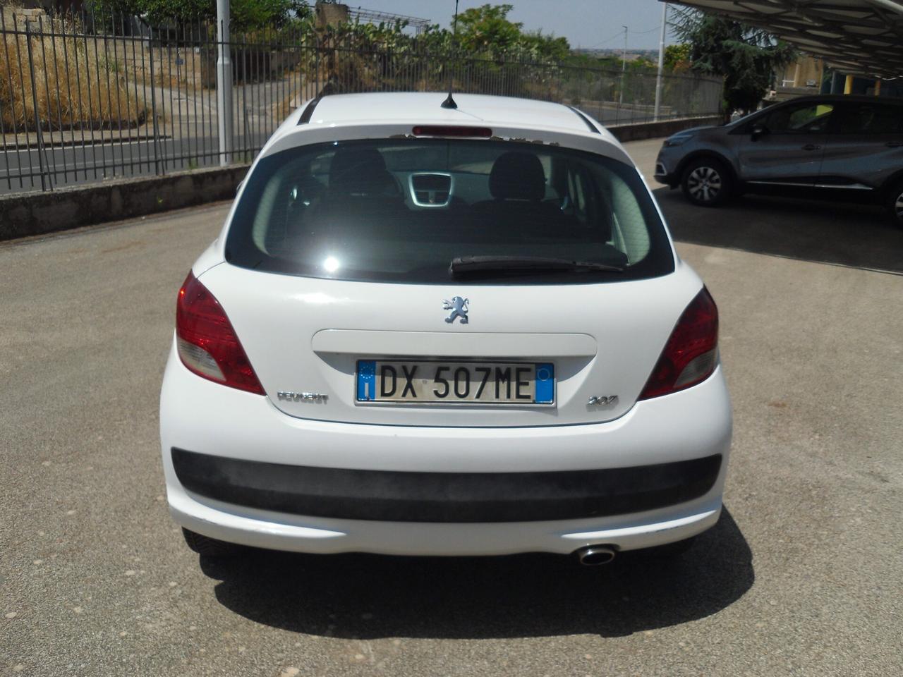 Peugeot 207 1.6 HDi 90CV 5p. XS