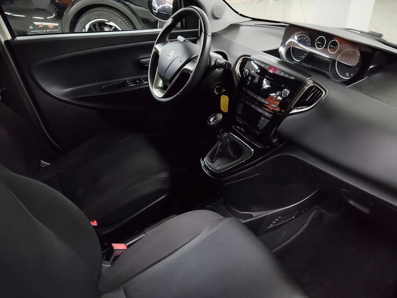 Lancia Ypsilon 1.3 MJT 16V 95 CV 5 porte S&S Platinum