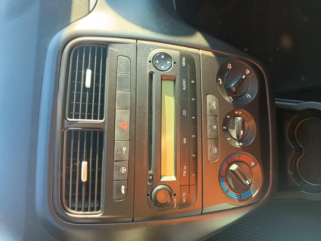Fiat Grande Punto 1.3 MJ 75cv 5 porte Dynamic