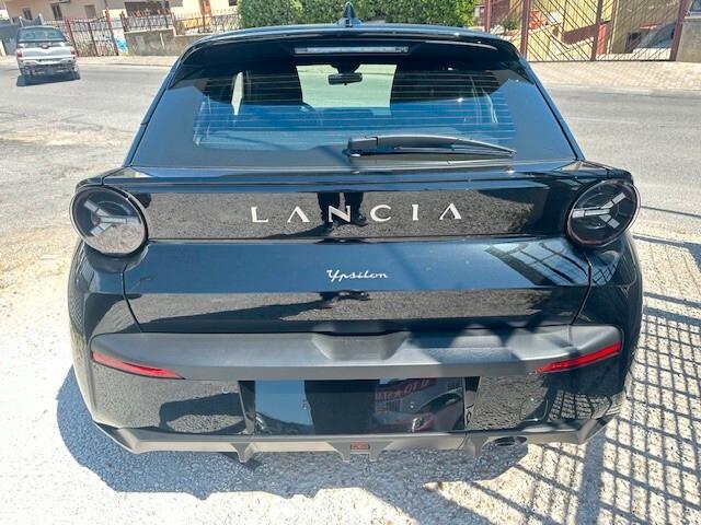 Lancia Ypsilon Hybrid e-DCT LX NUOVA! PRONTA CONSEGNA