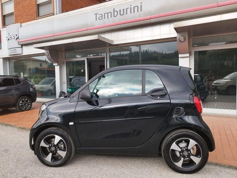 smart fortwo EQ Passion