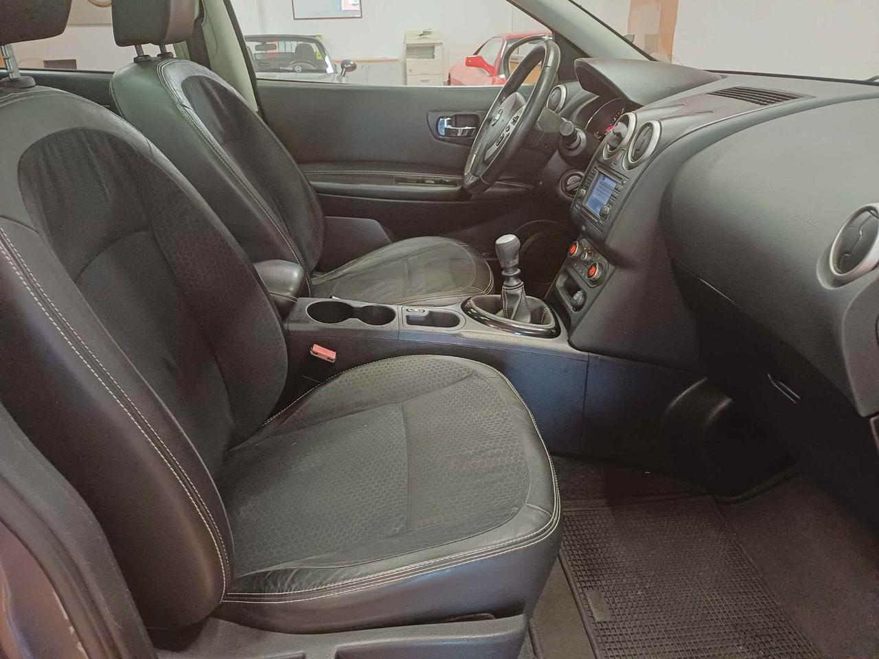 Nissan Qashqai 1.6 dCi DPF 360