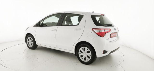 TOYOTA Yaris 1.5 Hybrid 5 porte Business