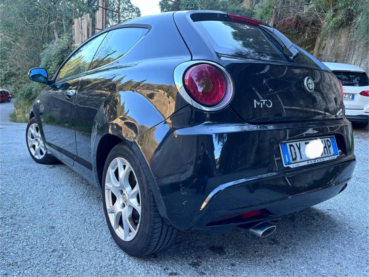 Alfa Romeo MiTo 1.6 JTDm 16V Distinctive Sport Pack