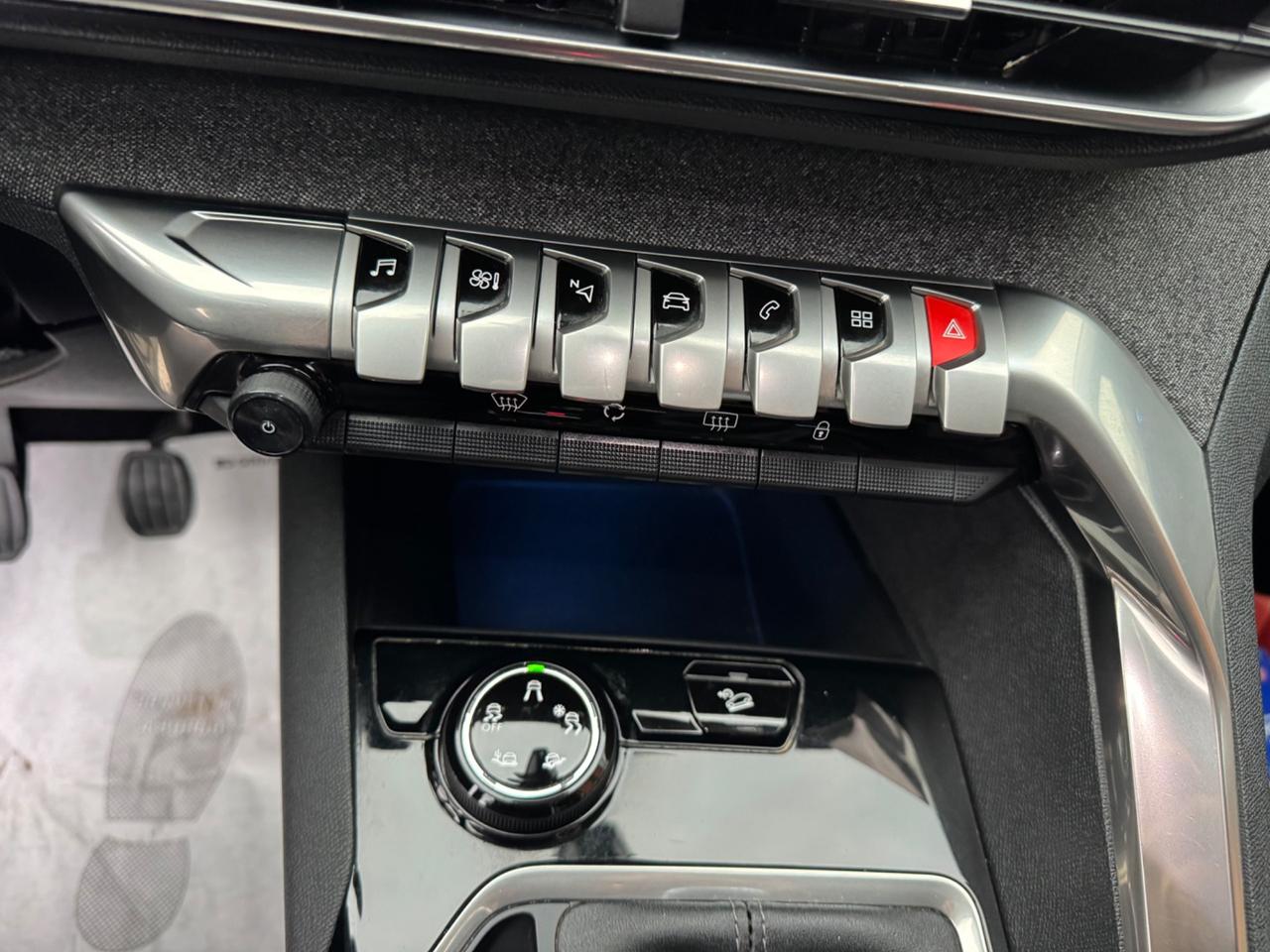 Peugeot 3008 BlueHDi 130 S&S Allure