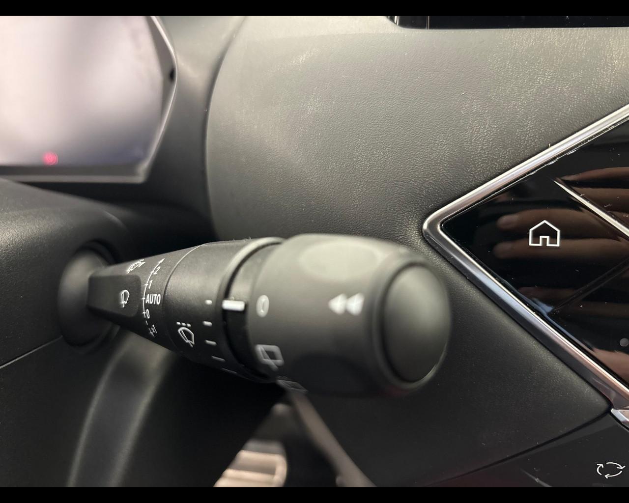 DS AUTOMOBILES DS3 1.5 bluehdi Opera 130cv auto