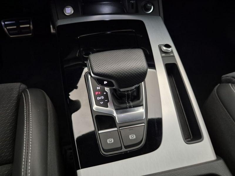 Audi Q5 II 2025 Sportback Sportback 2.0 tdi mhev+ S line edition quattro