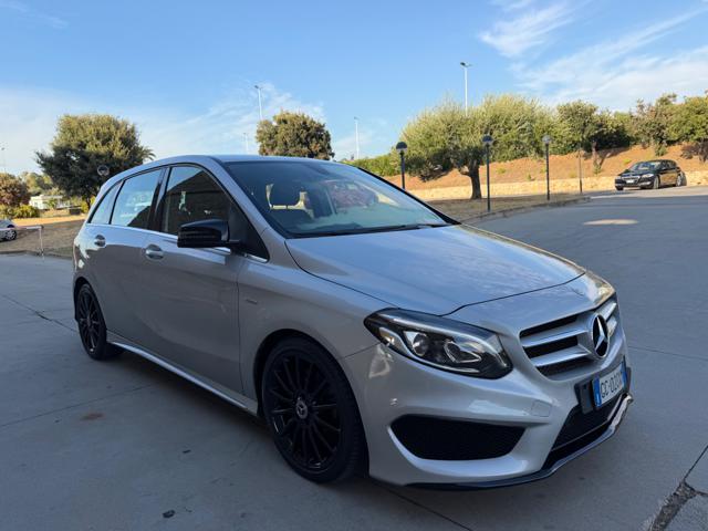 MERCEDES-BENZ B 200 D PREMIUM EDITION+PACK BLACK+F1+PELLE TOT+CARBONIO