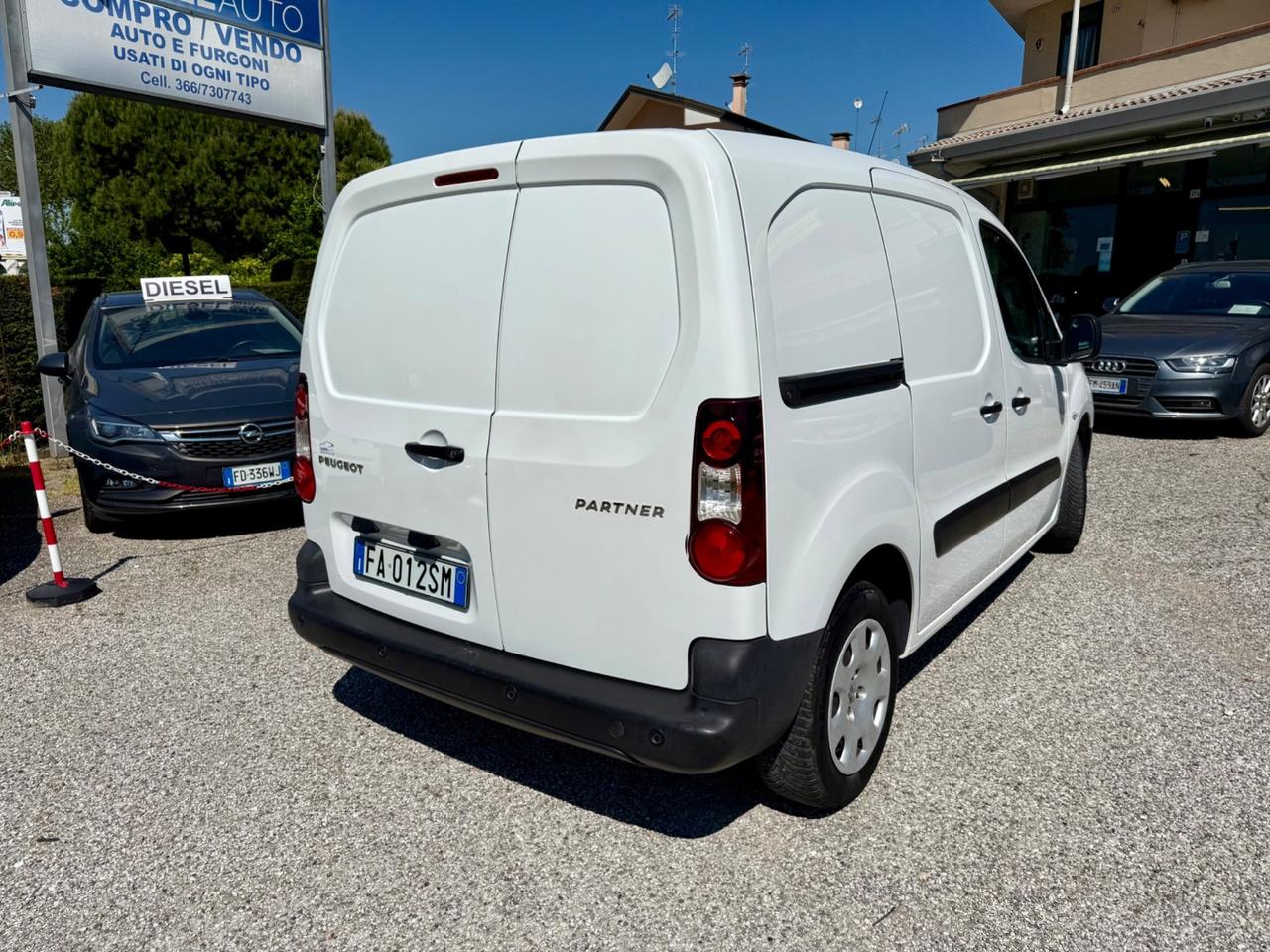 Peugeot Partner BlueHDi Ok NEOPATENTATI