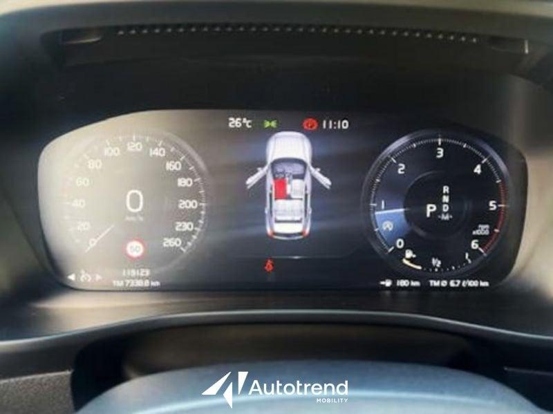 Volvo XC40 D3 150 CV Automatica NAVI LED Business Plus
