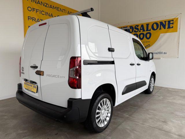TOYOTA Proace City 1.5D 130CV Comfort AUTOCARRO PREZZO + IVA