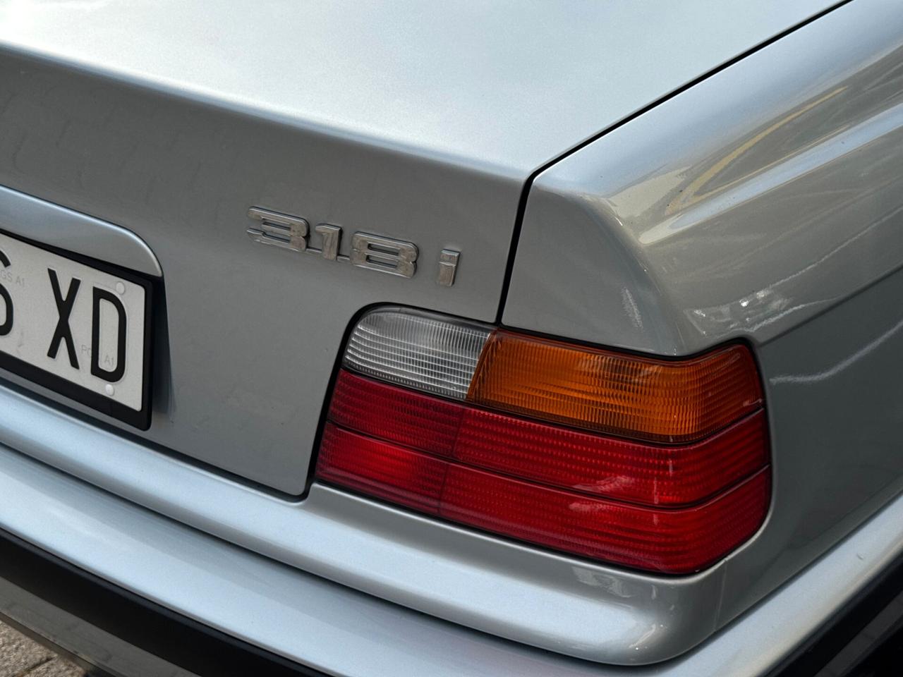 BME 318i Serie 3 E36 UNICOPROPRIETARIO MANUALE
