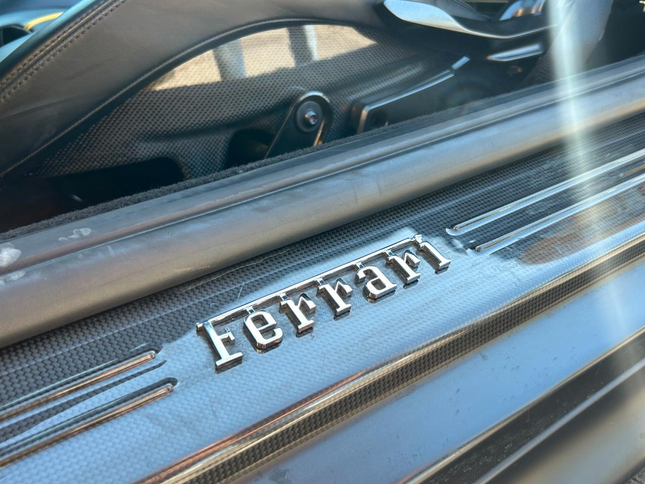 Ferrari 812 Superfast 6.5 dct