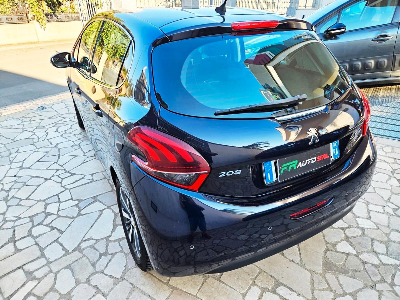 Peugeot 208 BlueHDi 75 5 porte Allure NEOPATENTATI