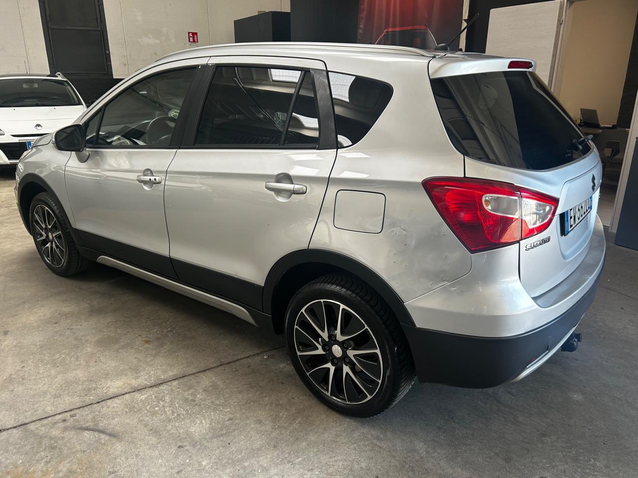 Suzuki SX4 S-Cross 1600 benzina 4X4 ALLGRIP euro6b gancio traino