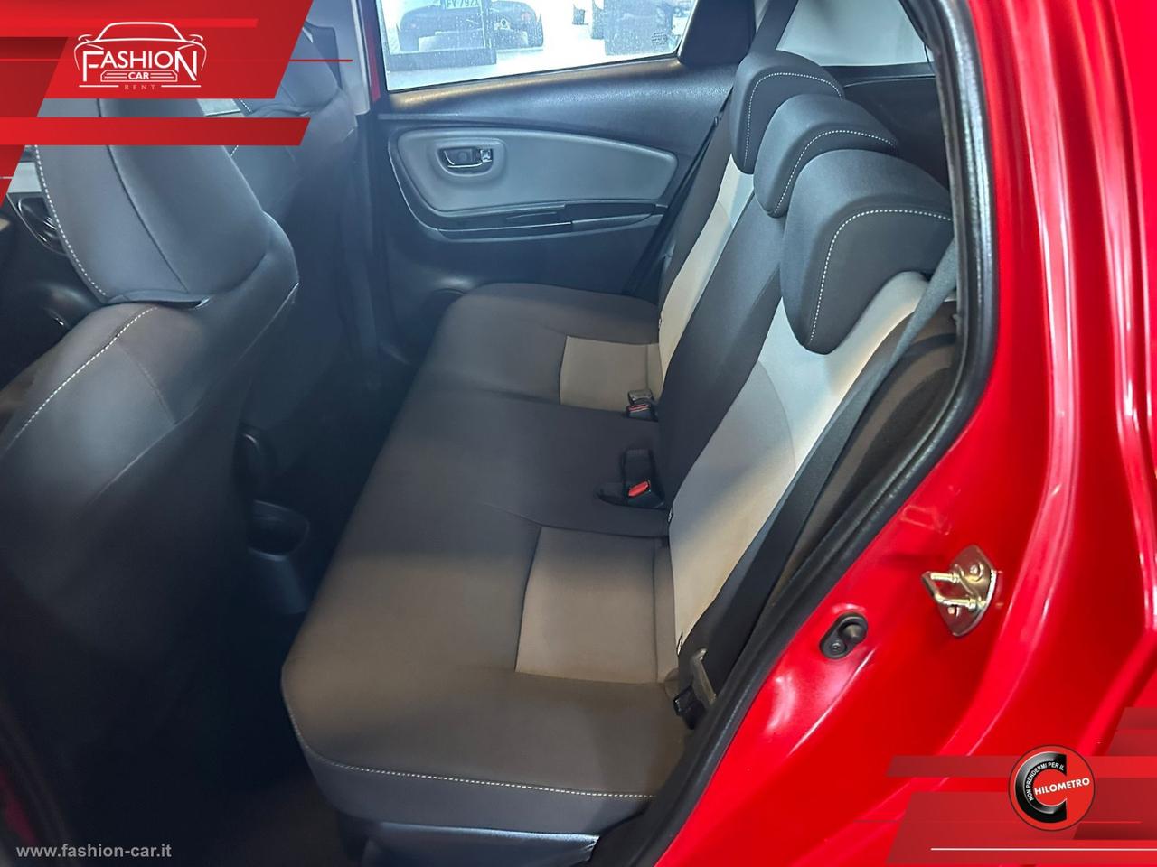 TOYOTA Yaris 1.5 Hybrid 5p. Lounge