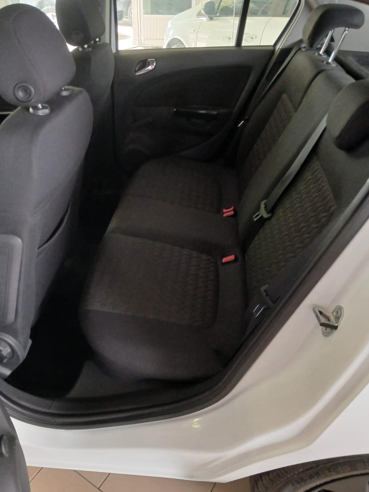 Opel Corsa 1.2 85CV 5 porte GPL-TECH Edition