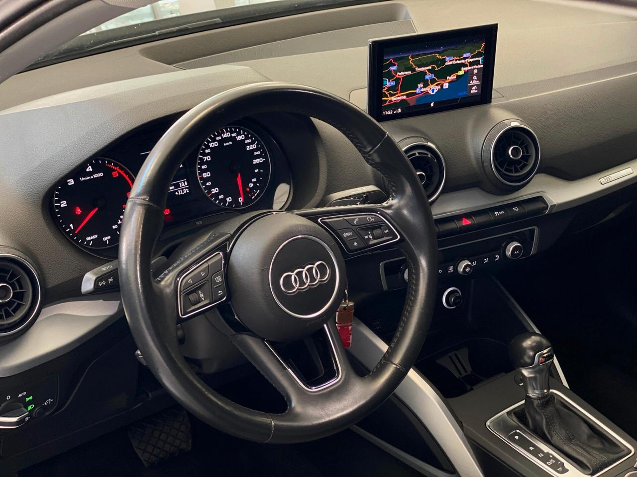 Audi Q2 30 TDI S Tronic 116CV Admired 17” LED