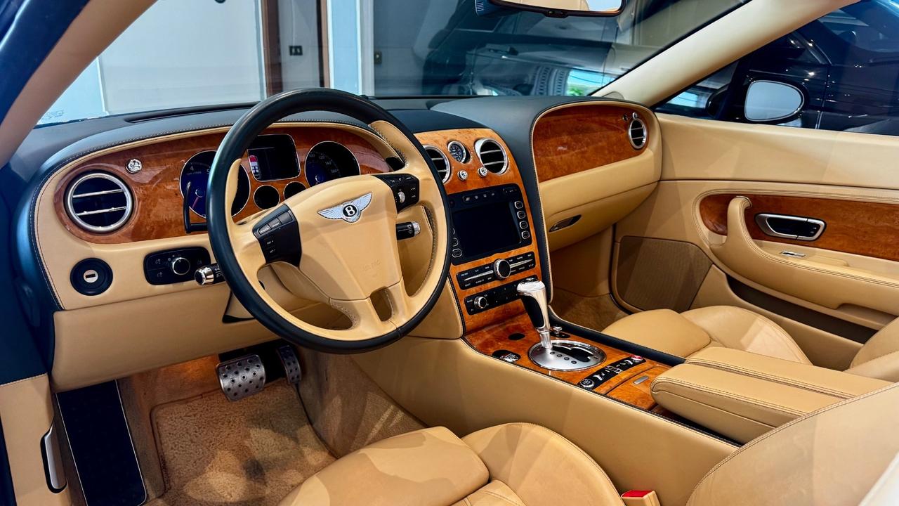 Bentley Continental GTC