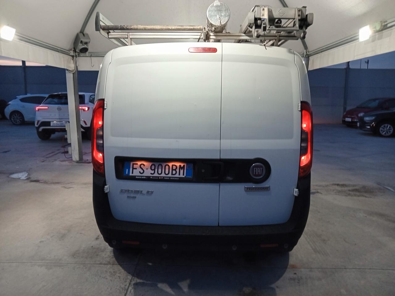 Doblò 1.6 MJT 105CV Lamierato SX 3 Posti CON ATTREZZATURA