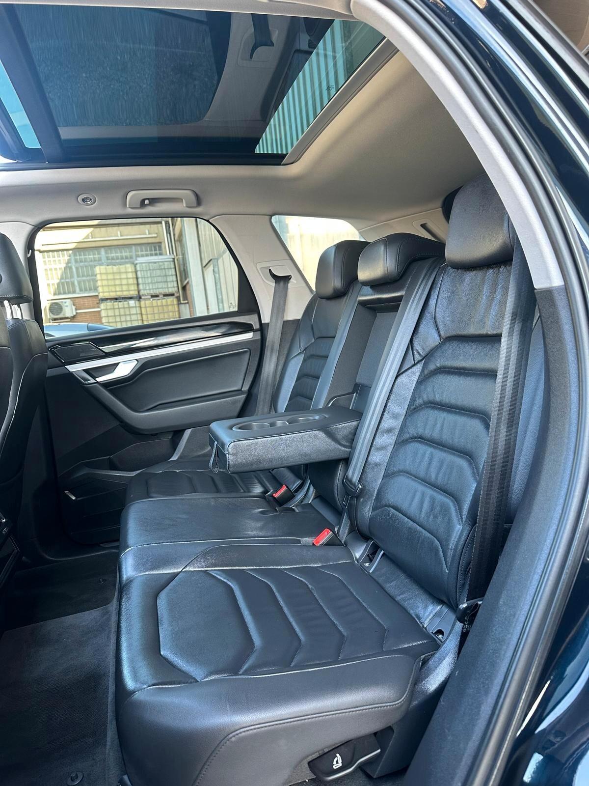Volkswagen Touareg 3.0 V6 TDI SCR TETTO APRIBILE INTERNI IN PELLE CERCHI DA 20"