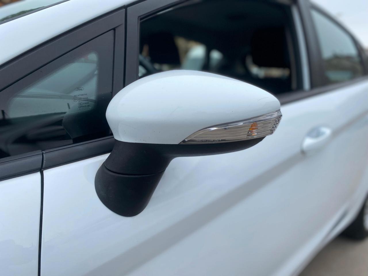 Ford Fiesta 1.4 5 porte Bz.- GPL