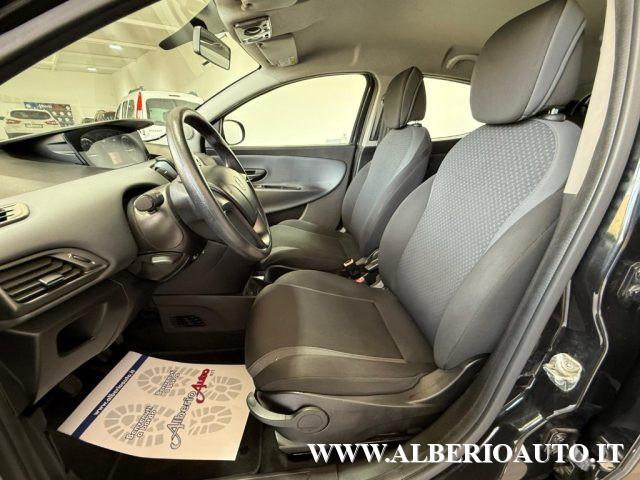 LANCIA Ypsilon 1.2 69 CV 5 porte GPL Ecochic Gold