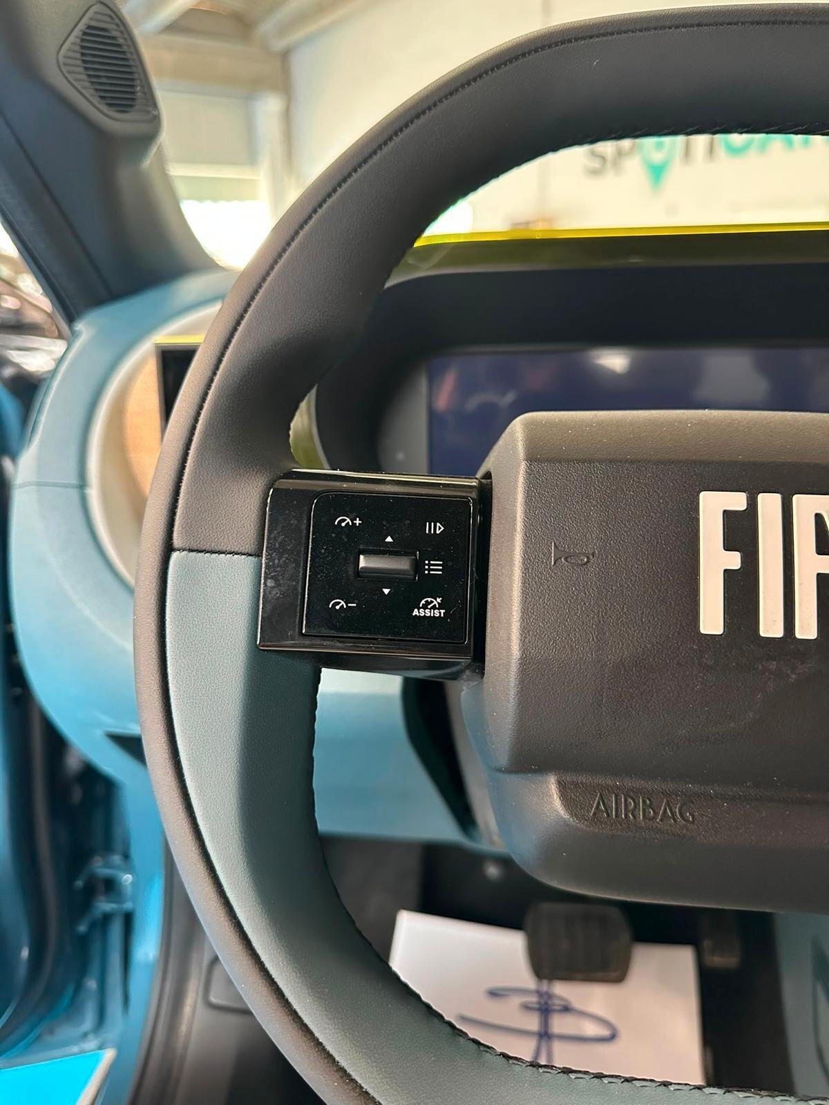 Fiat Grande Panda 1.2 Hybrid 110 CV S&S La Prima