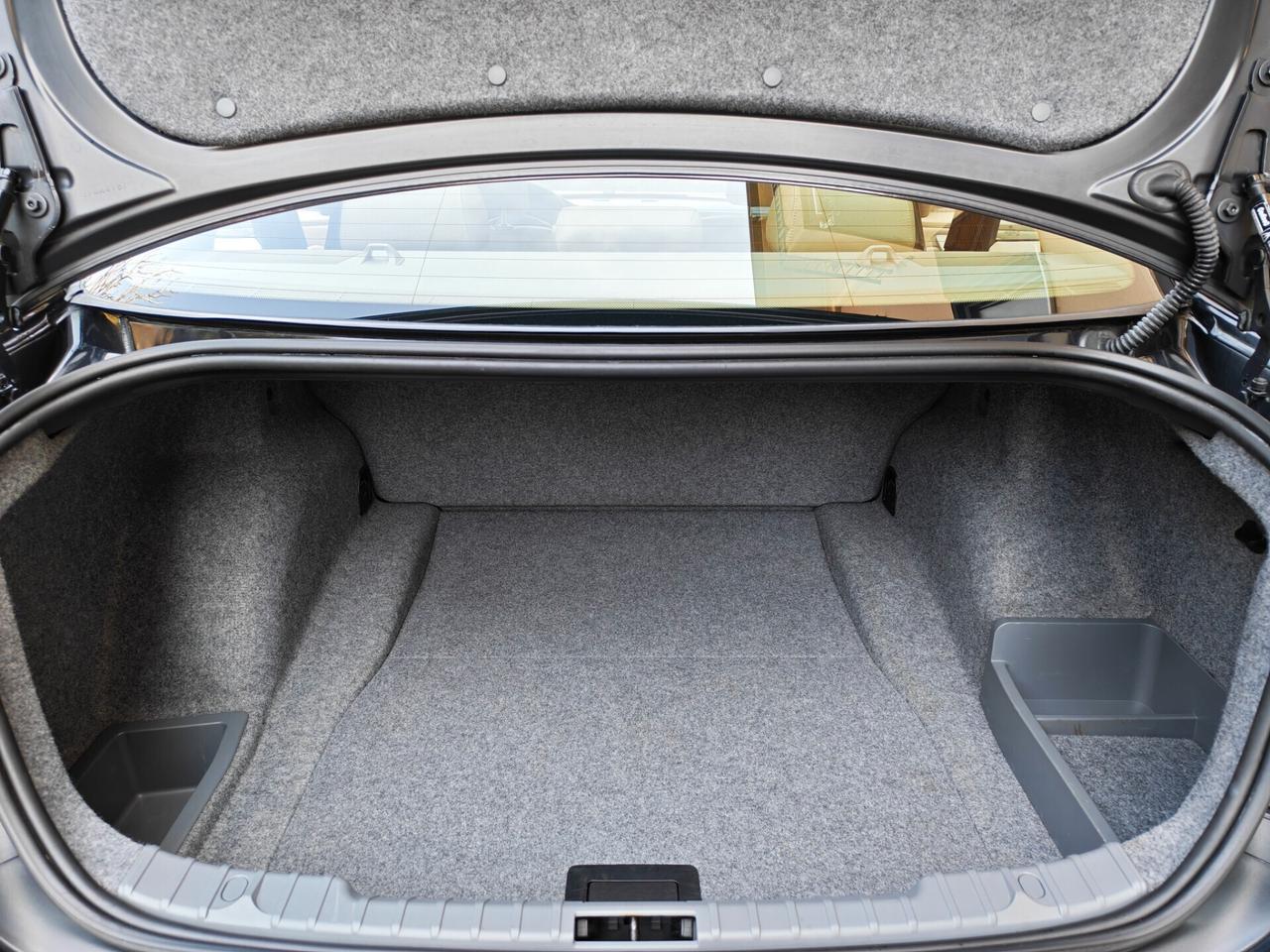 BMW 318i 2.0 BENZINA 143cv / Uniproprietario