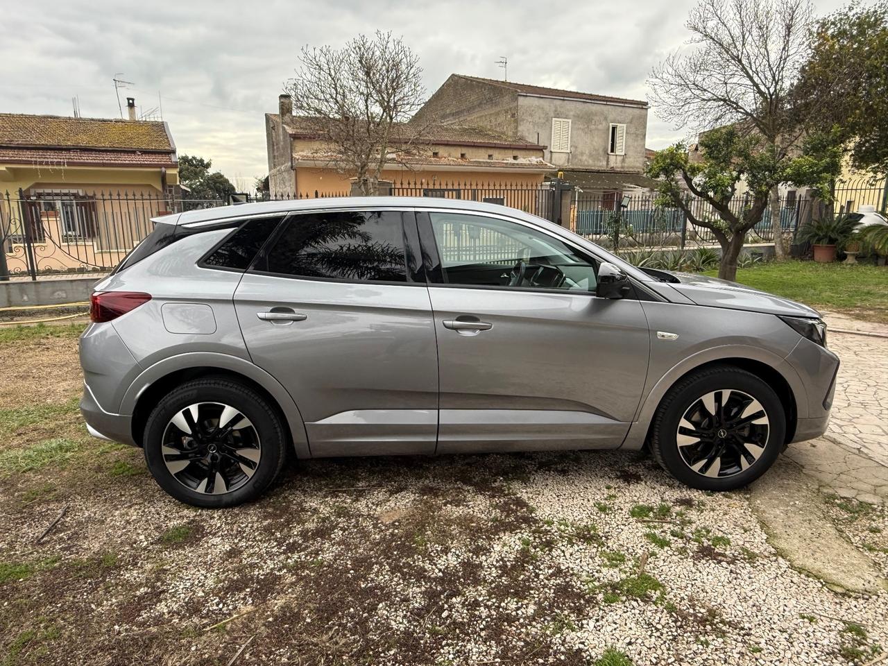 Opel Grandland 1.5 diesel Ecotec aut. Business Elegance