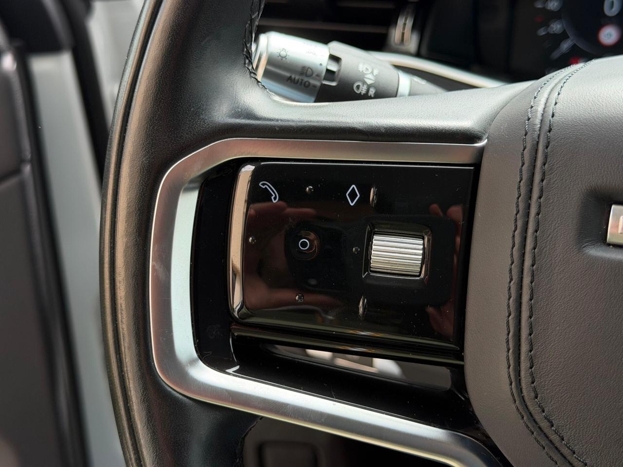 Land Rover Range Evoque 2.0D I4 MHEV 163CV AWD Auto R-Dynamic SE