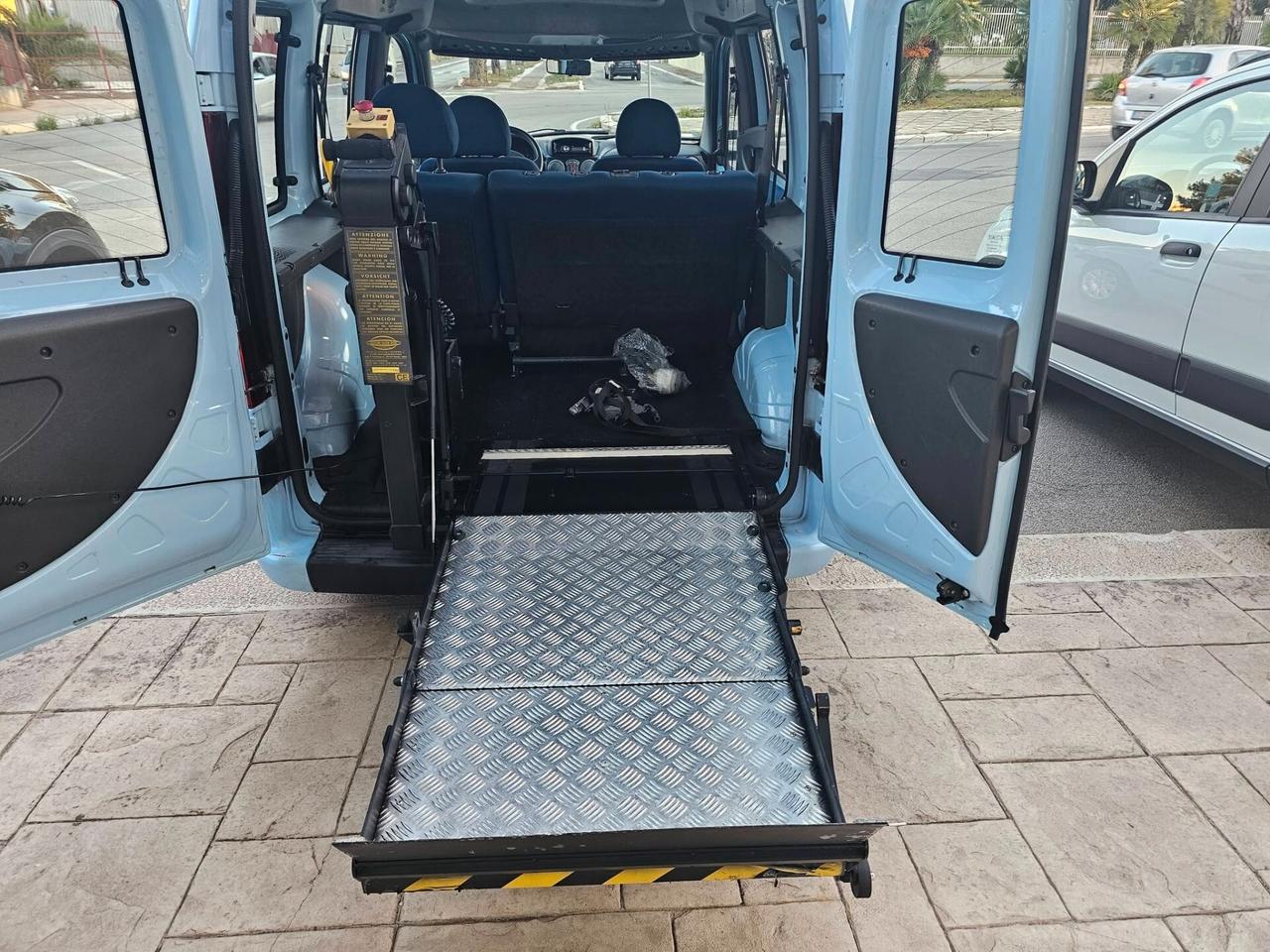 FIAT DOBLO 1.6 103CV GPL VETTURA TRAS. DISABILI