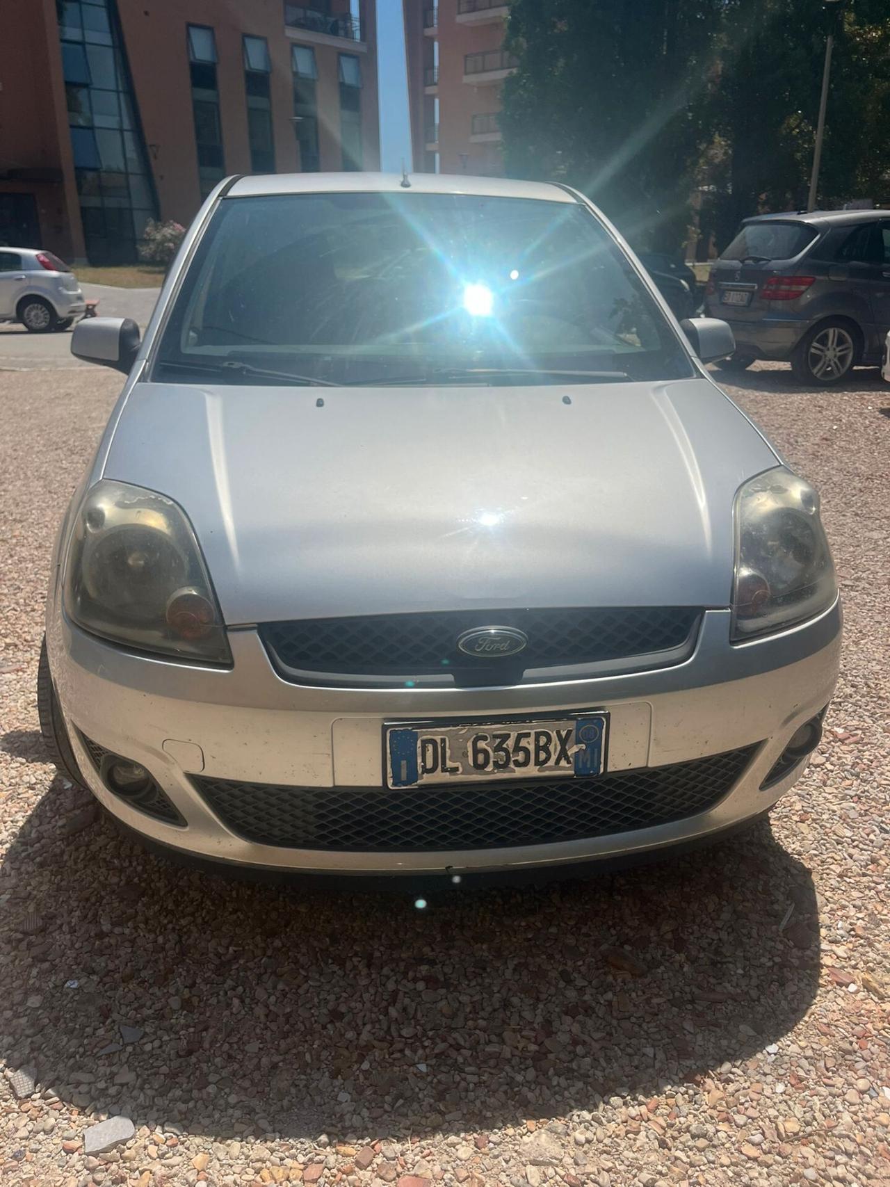 Ford Fiesta 1.4 TDCi aut. 5p. Ghia
