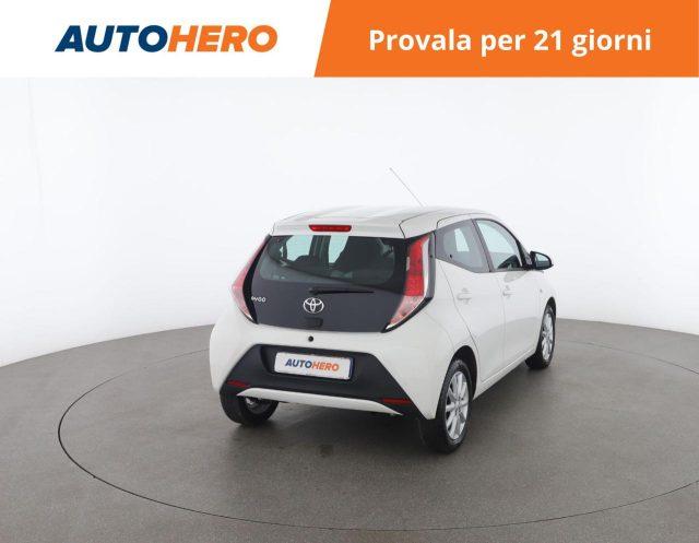 TOYOTA Aygo 1.0 VVT-i 69 CV 5 porte x-cool TSS