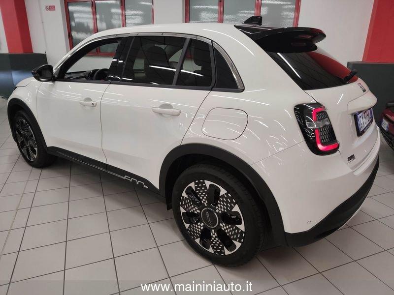 FIAT 600 1.2 101cv Hybrid DCT MHEV La Prima Cambio Automatico