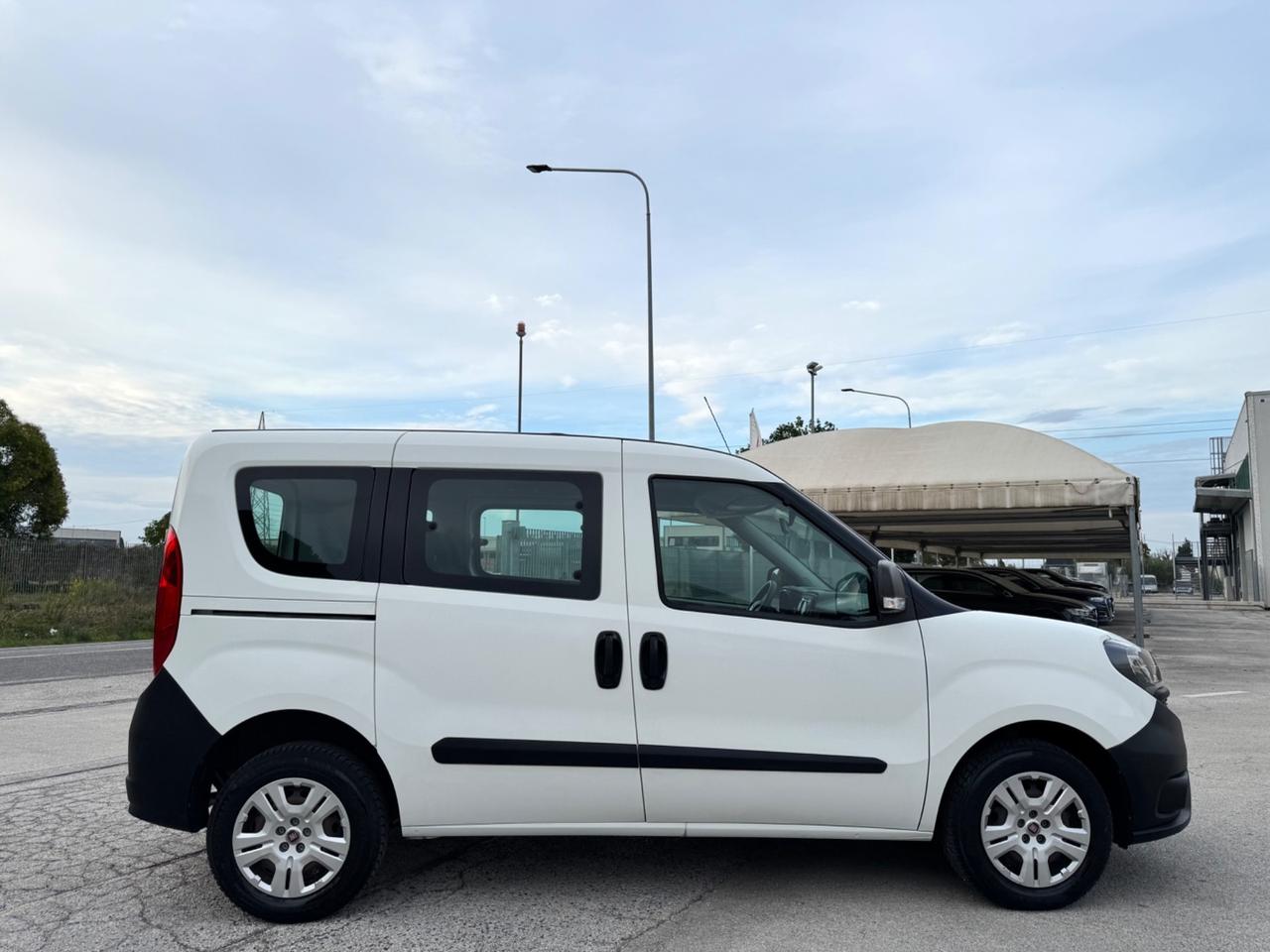 FIAT DOBLO Combi 1.3 Mjt 95Cv - 5 Posti N1