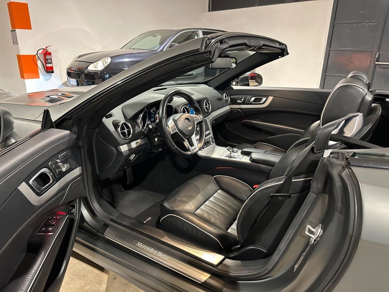 Mercedes-benz SL 350 Premium AMG - LOOK 63 FULL OPTIONAL