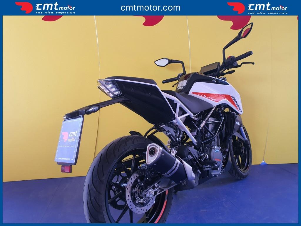 KTM 390 Duke - 2022