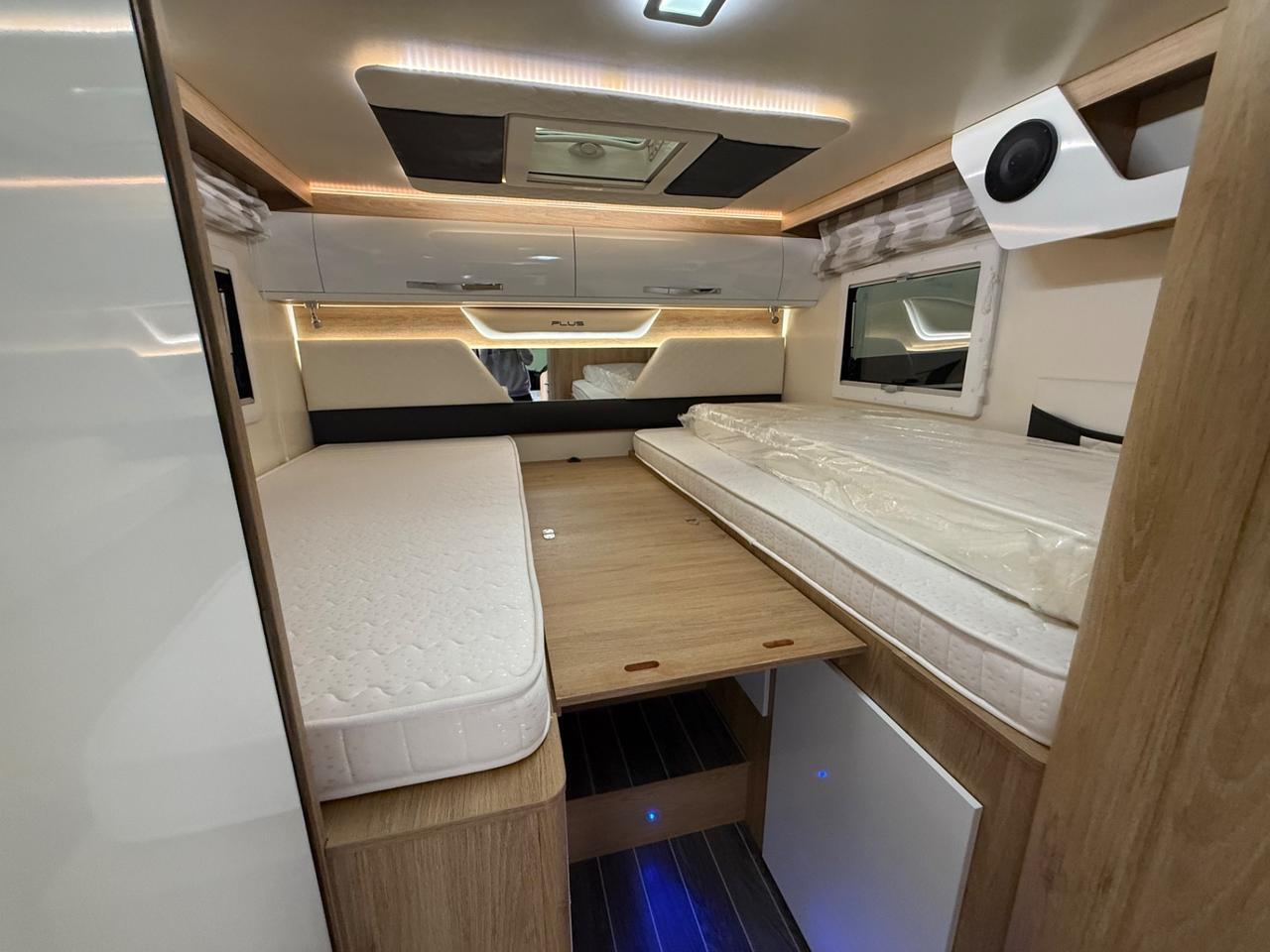 ROLLER TEAM ZEFFIRO 285 XT 6.99 5 POSTI OMOLOGATI