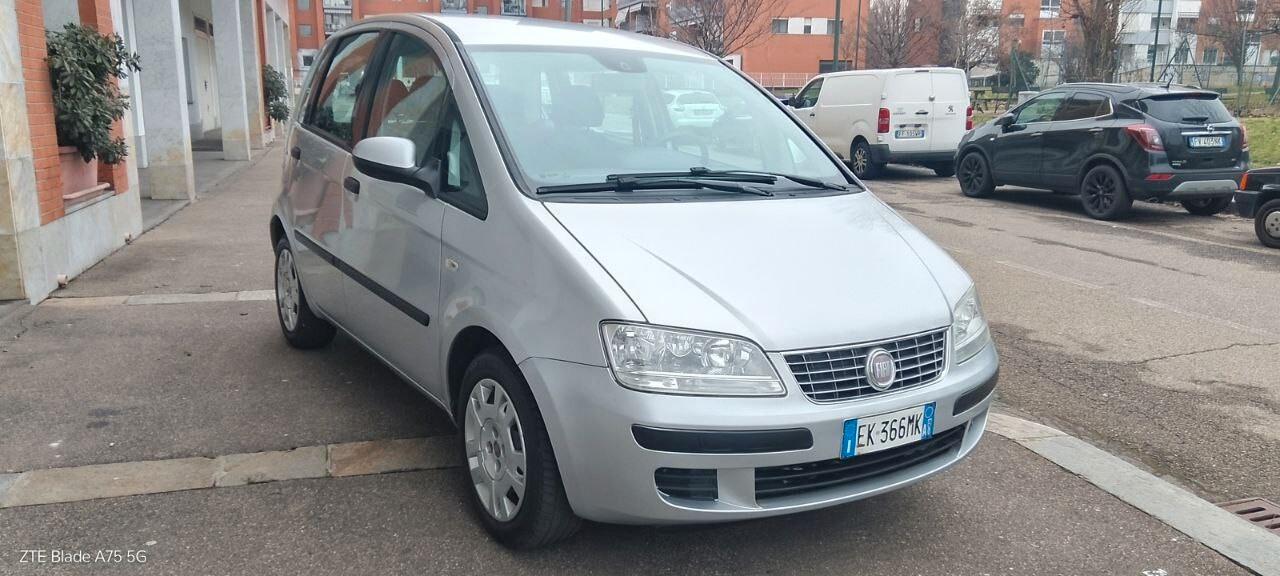 Fiat Idea 1.4 16V S&S Dynamic