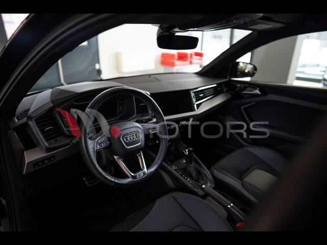 AUDI A1 Sportback 35 TFSI S line Identity Black