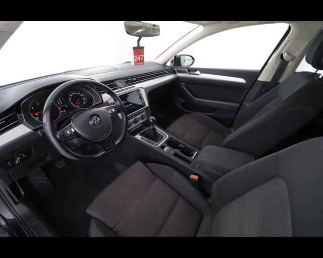 VOLKSWAGEN Passat Variant 2.0 TDI Business BlueMotion Tech.