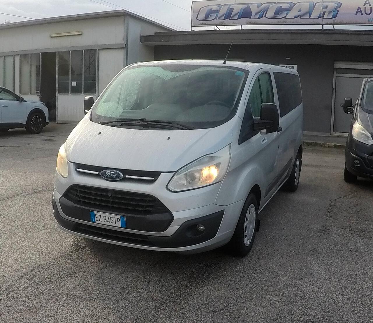 Ford Tourneo Custom 2.2 TDCi 125CV- 9 POSTI